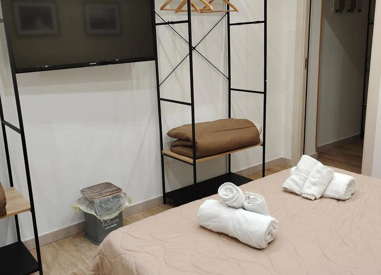 Seven Rooms Suite 22 Palermo 0*,  Italy