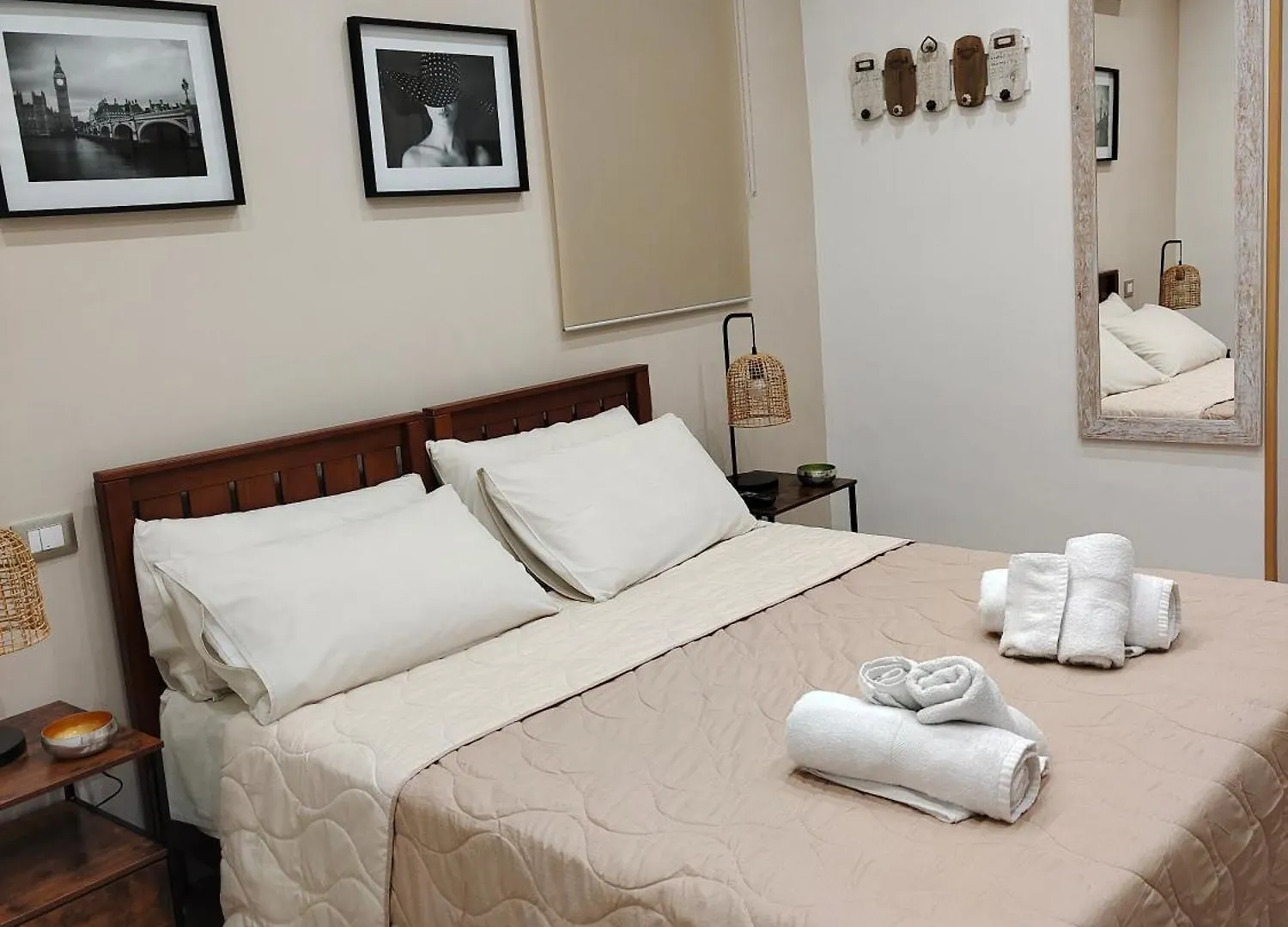 Seven Rooms Suite 22 Palermo Apartment